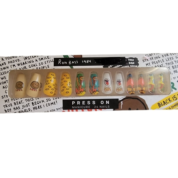 NWT/Ron Bass Variety Coffin Press-On Nail Set 24 Nails - Picture 4 of 4